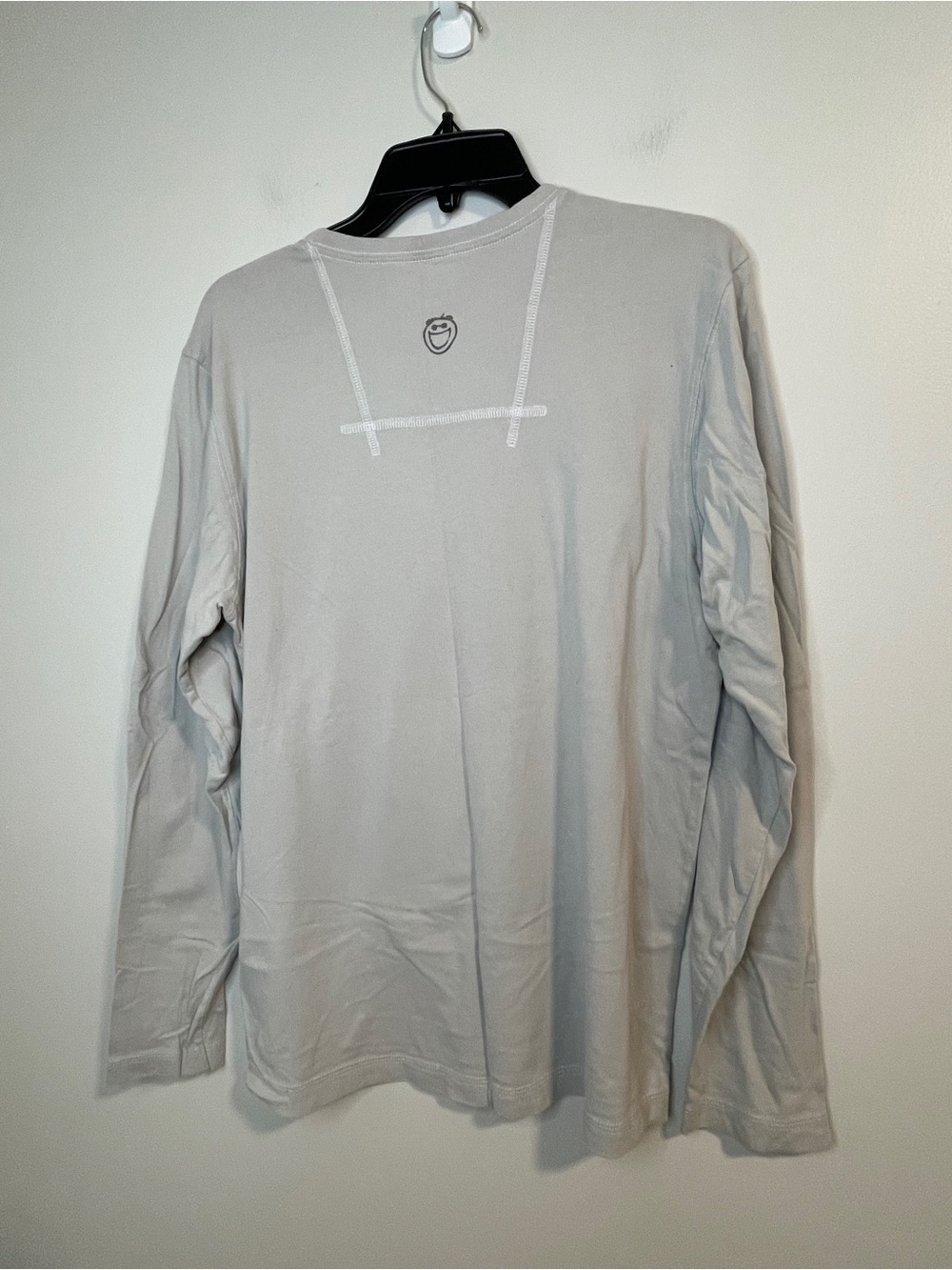 Life Is Good Men's Light Gray Long-Sleeve Graphic Tee - Picture 3 of 6